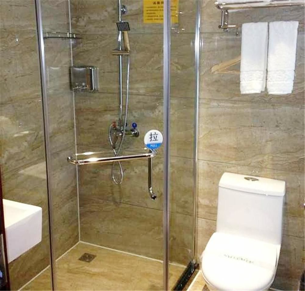 Yuwei Business Hotel Γκουιλίν Εξωτερικό φωτογραφία